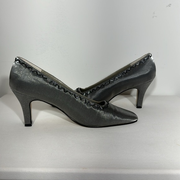 Vintage Dolce by Pierre Silver Beaded Heels - 8 1/2M - Picture 1 of 10
